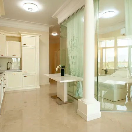 Apartment Прекрасные 1-Комнатные Апартаменты.Arcadia Palace.